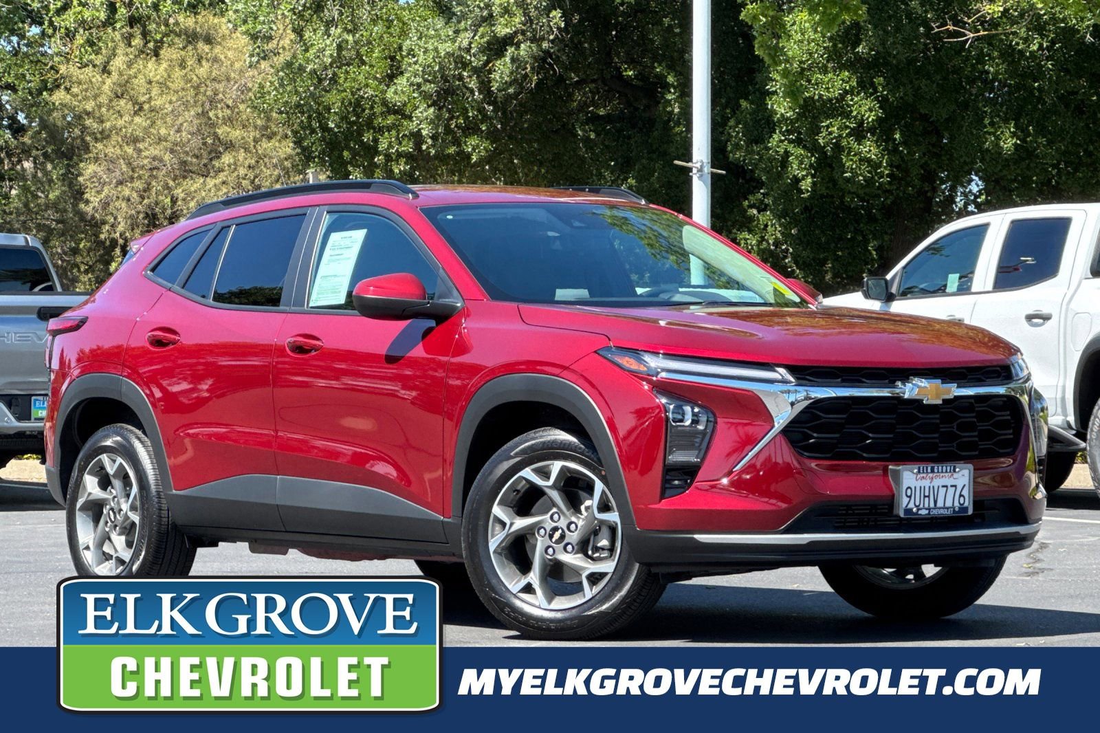 Used 2025 Chevrolet Trax LT w/ Driver Confidence Package