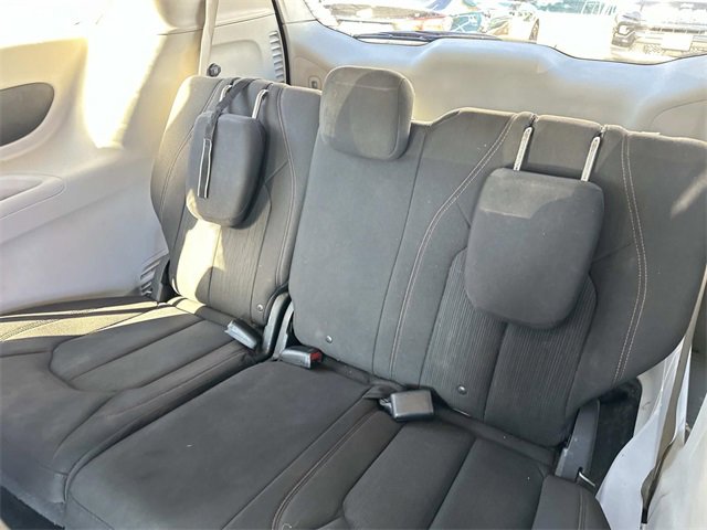 Certified 2019 Chrysler Pacifica Touring Plus image 13