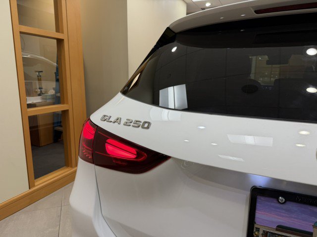 Used 2025 Mercedes-Benz GLA 250 image 25
