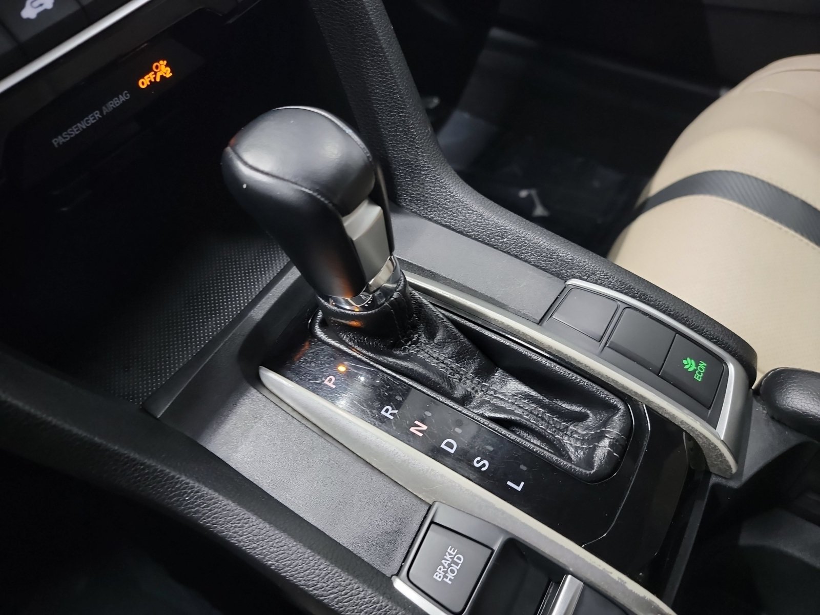 Used 2016 Honda Civic EX-L image 27