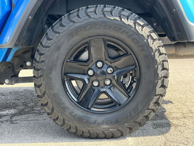 Used 2021 Jeep Gladiator Sport image 11