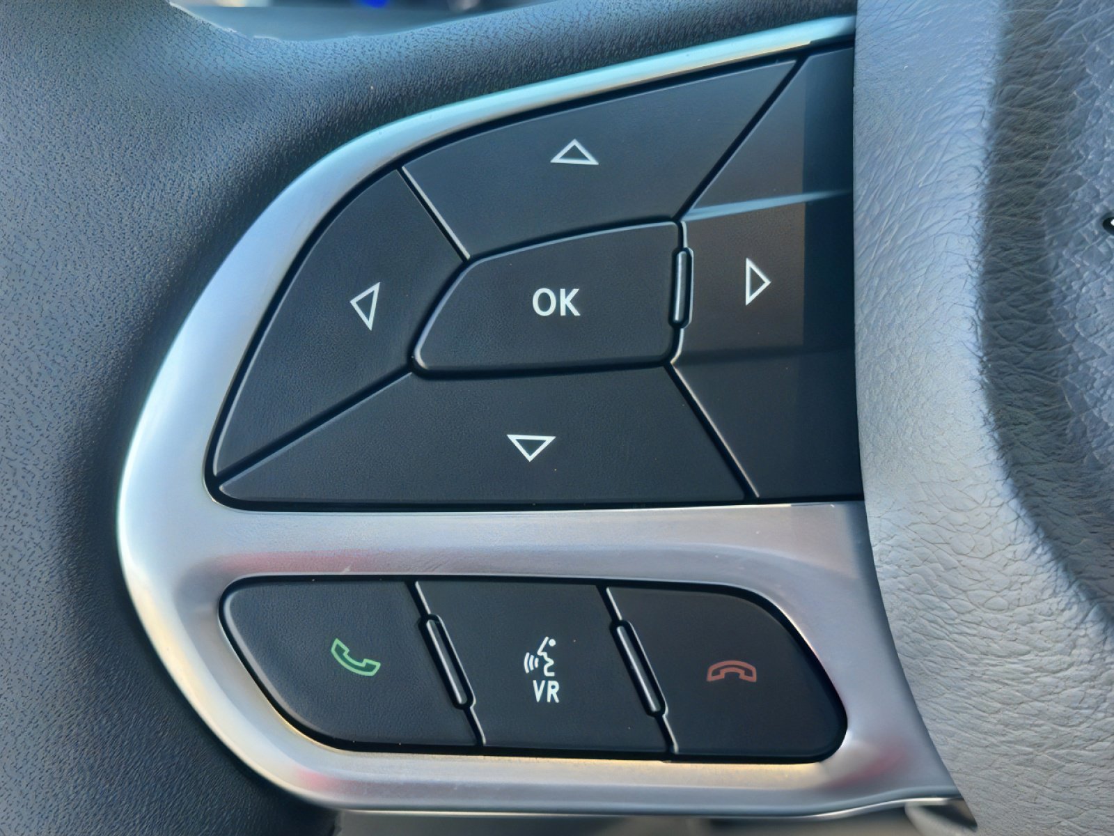 New 2026 Chrysler Voyager LX image 21