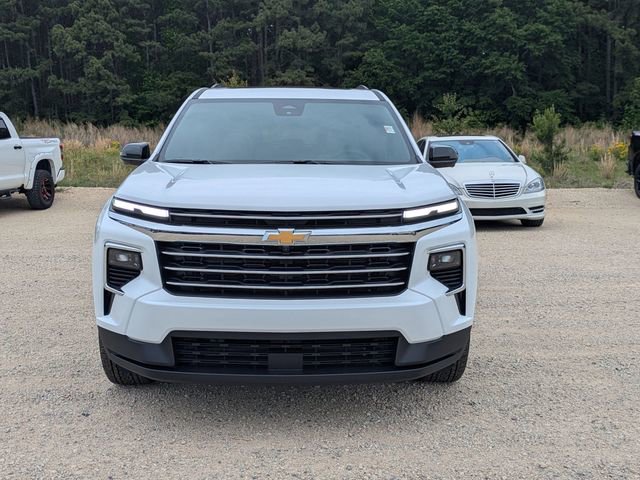 New 2026 Chevrolet Traverse LT w/ Sun and Wheel Package FWD image 6