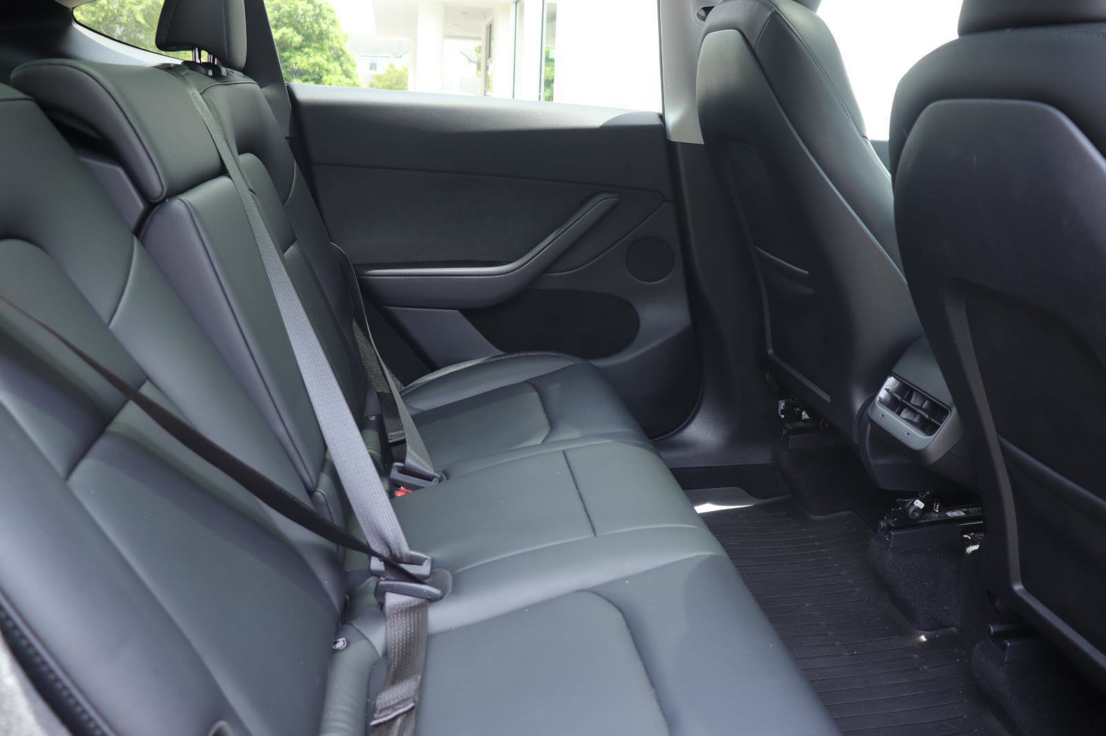 Used 2023 Tesla Model Y Long Range AWD/4WD image 20