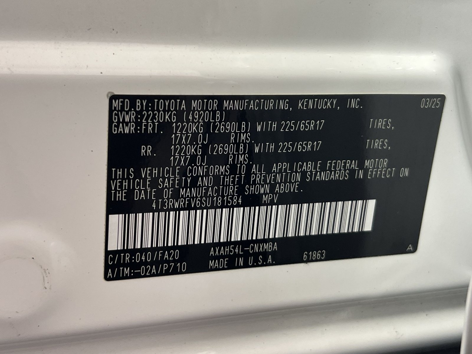 Used 2025 Toyota RAV4 XLE AWD/4WD image 30