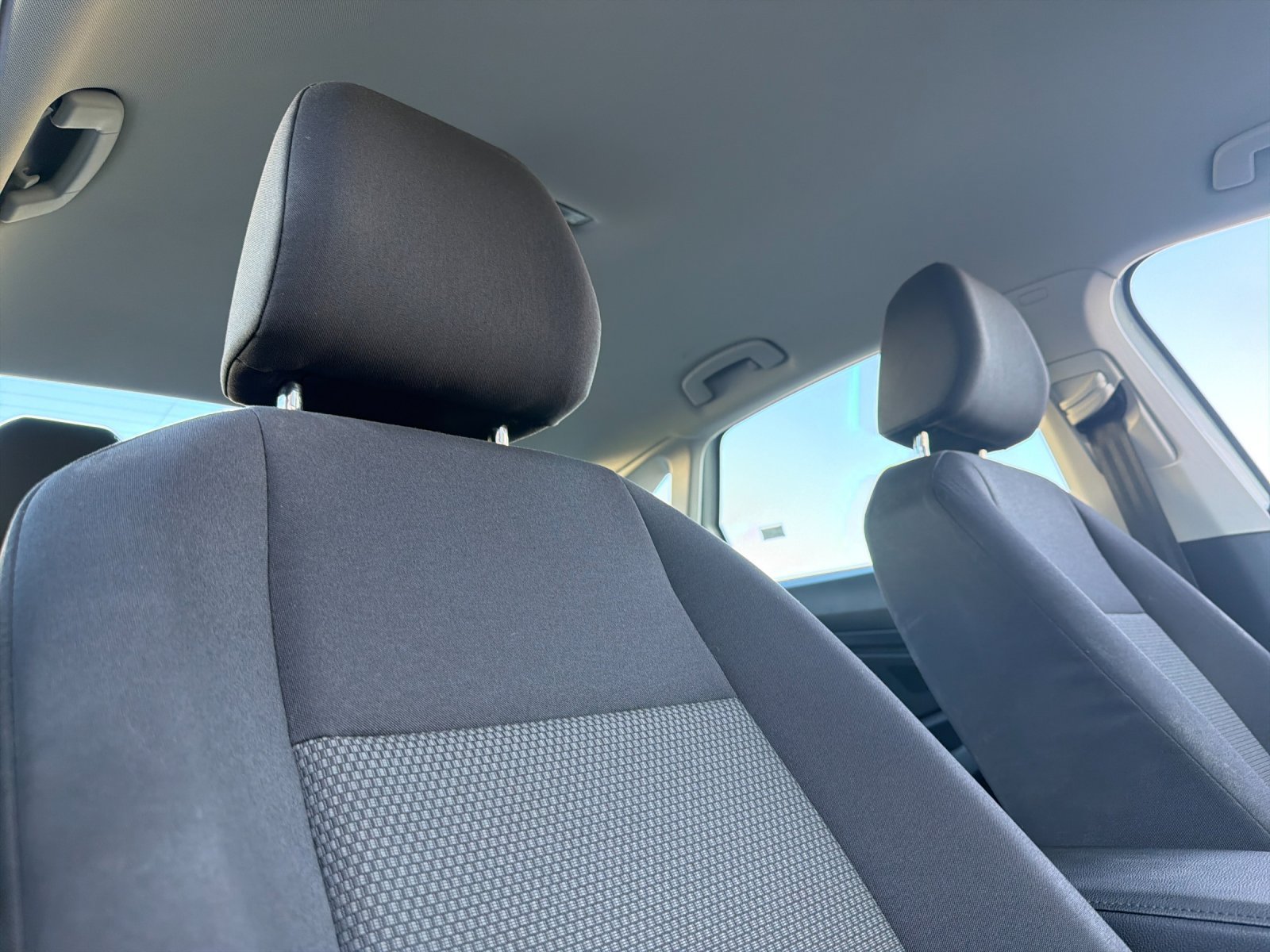 Used 2019 Volkswagen Jetta S w/ Driver Assistance Package FWD image 16