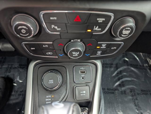 Used 2020 Jeep Compass Latitude image 14