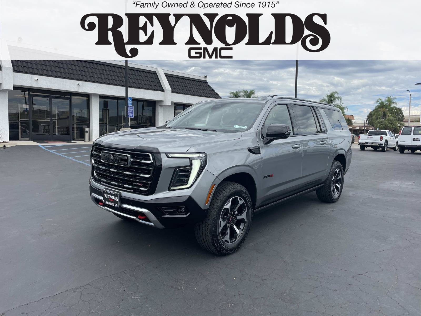 New 2026 GMC Yukon XL AT4 w/ AT4 Premium Package