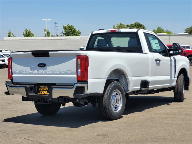 New 2025 Ford F250 XL w/ XL Chrome Package image 4