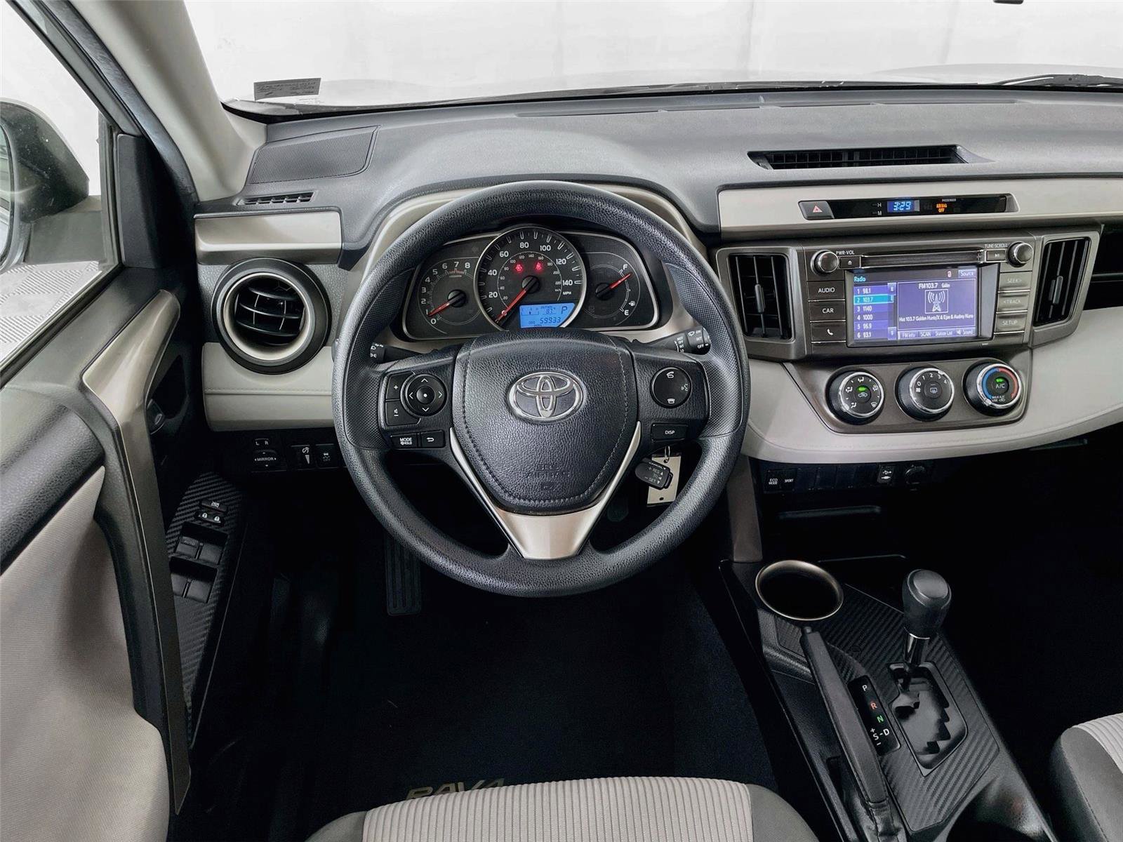 Used 2015 Toyota RAV4 LE AWD/4WD image 23