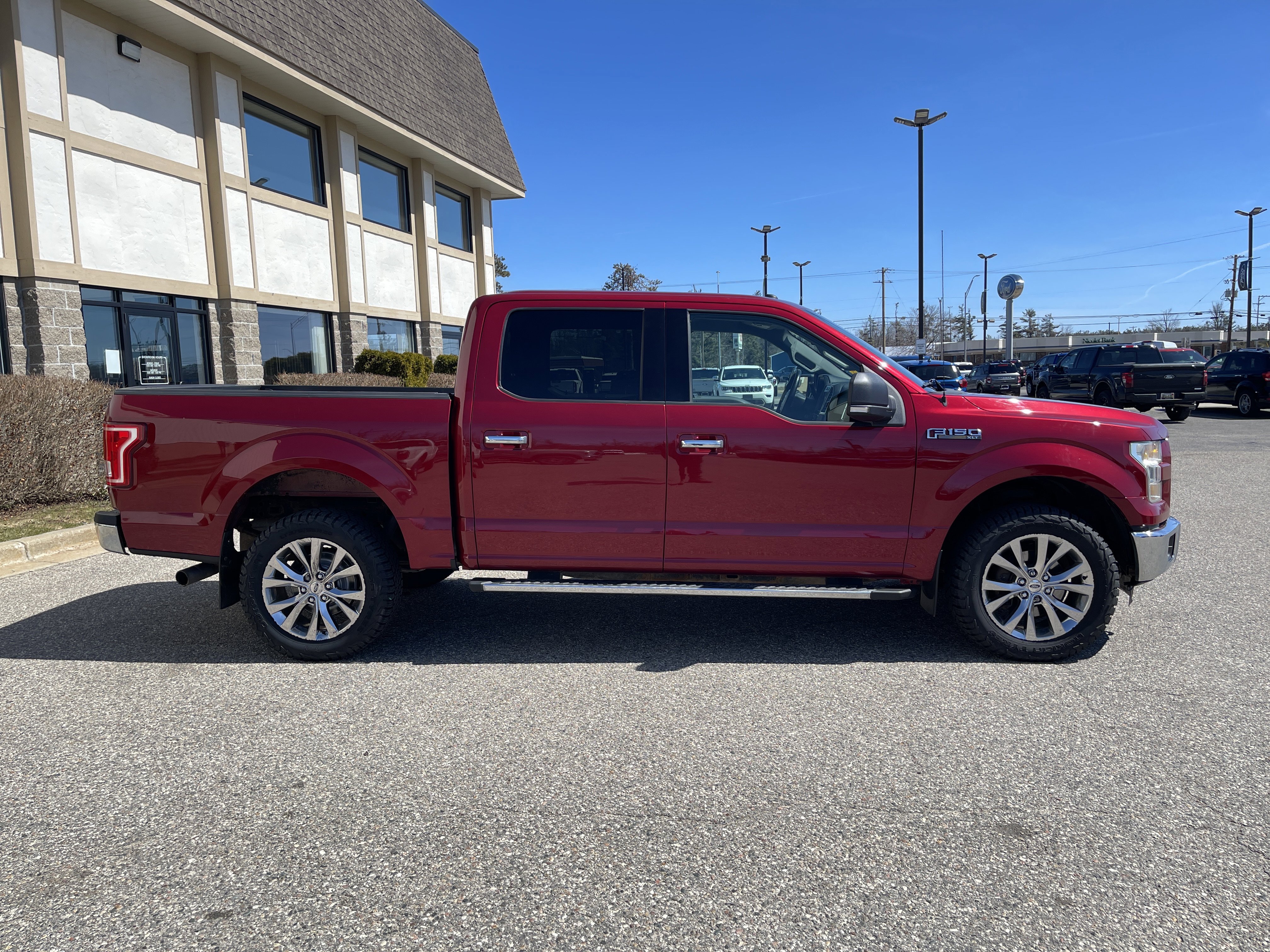Used 2015 Ford F150 XLT w/ Equipment Group 302A Luxury image 2
