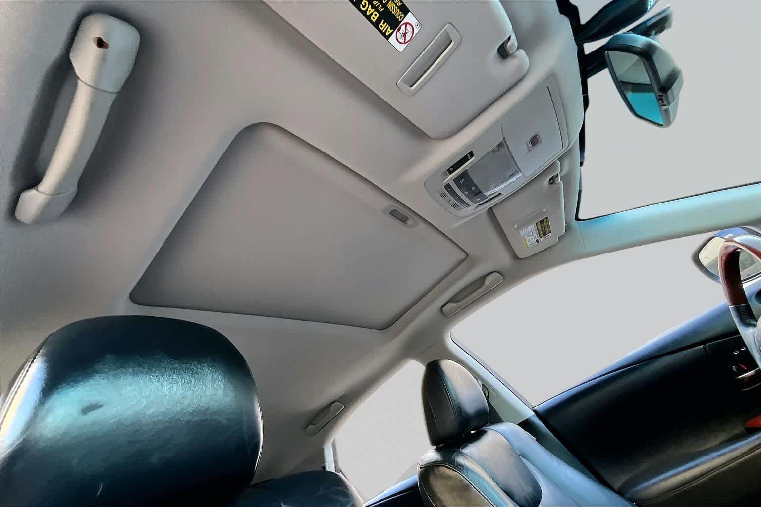 Used 2011 Lexus RX 450h AWD w/ Premium Pkg image 13