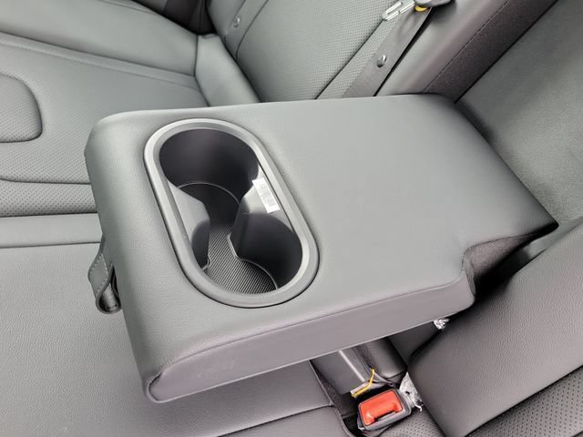 New 2026 Hyundai Elantra SEL Sport FWD image 23