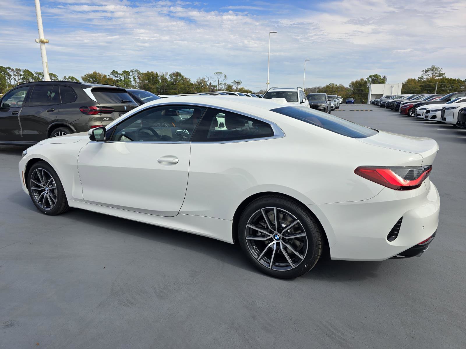 New 2026 BMW 430i Coupe w/ Convenience Package RWD image 5