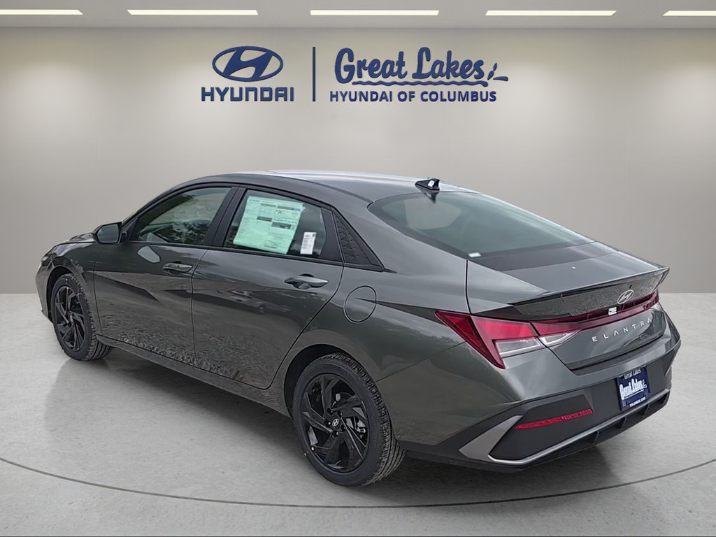 New 2026 Hyundai Elantra Sport FWD image 3