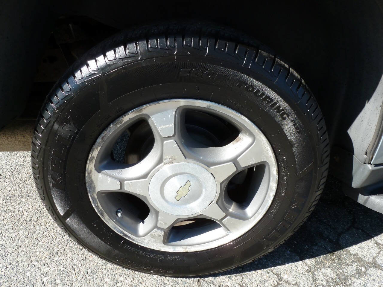 Used 2008 Chevrolet TrailBlazer LT w/ Sun And Sound Package AWD/4WD image 14
