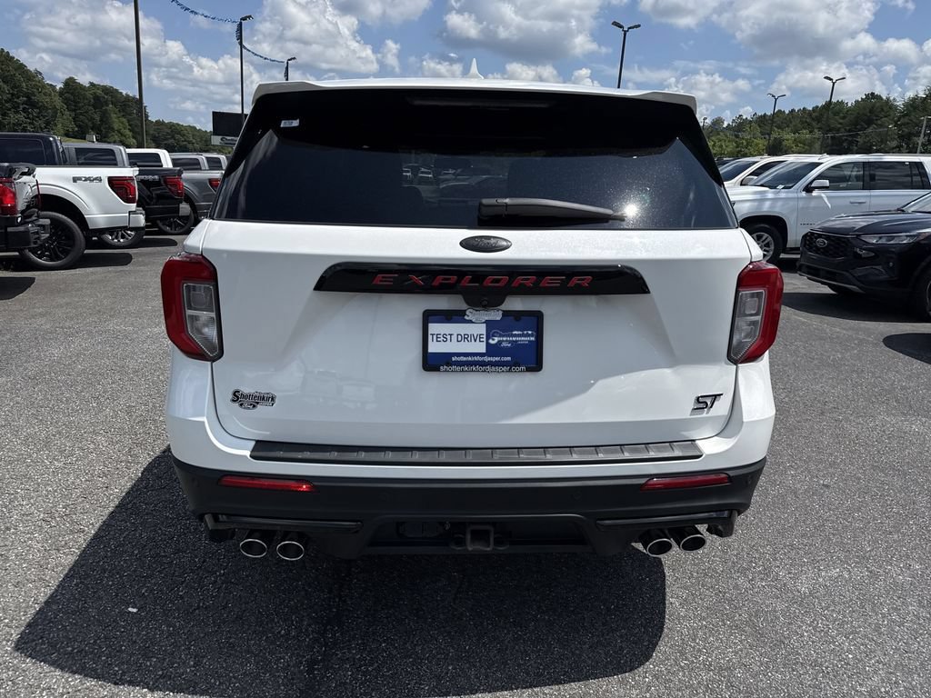 Used 2022 Ford Explorer ST w/ Equipment Group 401A AWD/4WD image 6