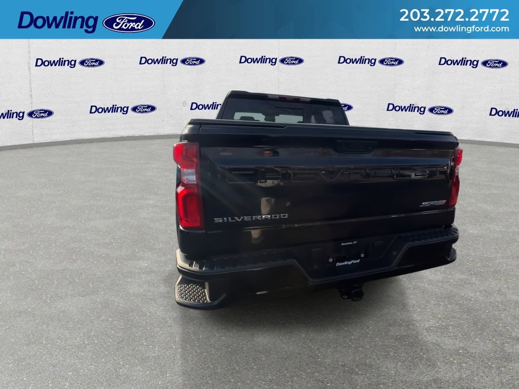 Used 2024 Chevrolet Silverado 1500 ZR2 w/ Technology Package image 9