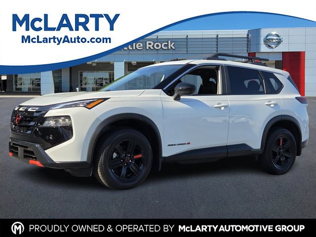 Used 2025 Nissan Rogue SV AWD/4WD image 1