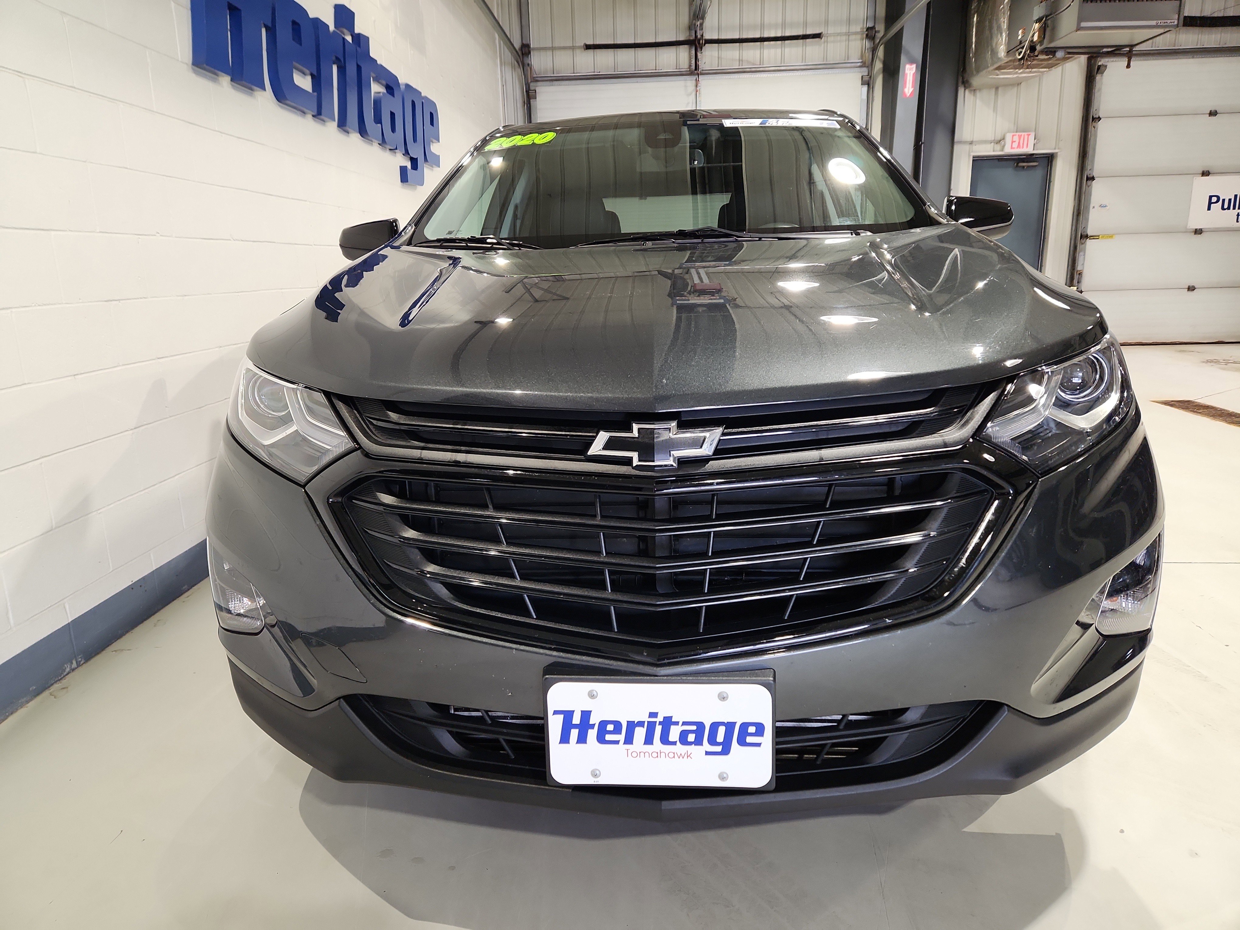 Used 2020 Chevrolet Equinox LT w/ Sport Edition image 3