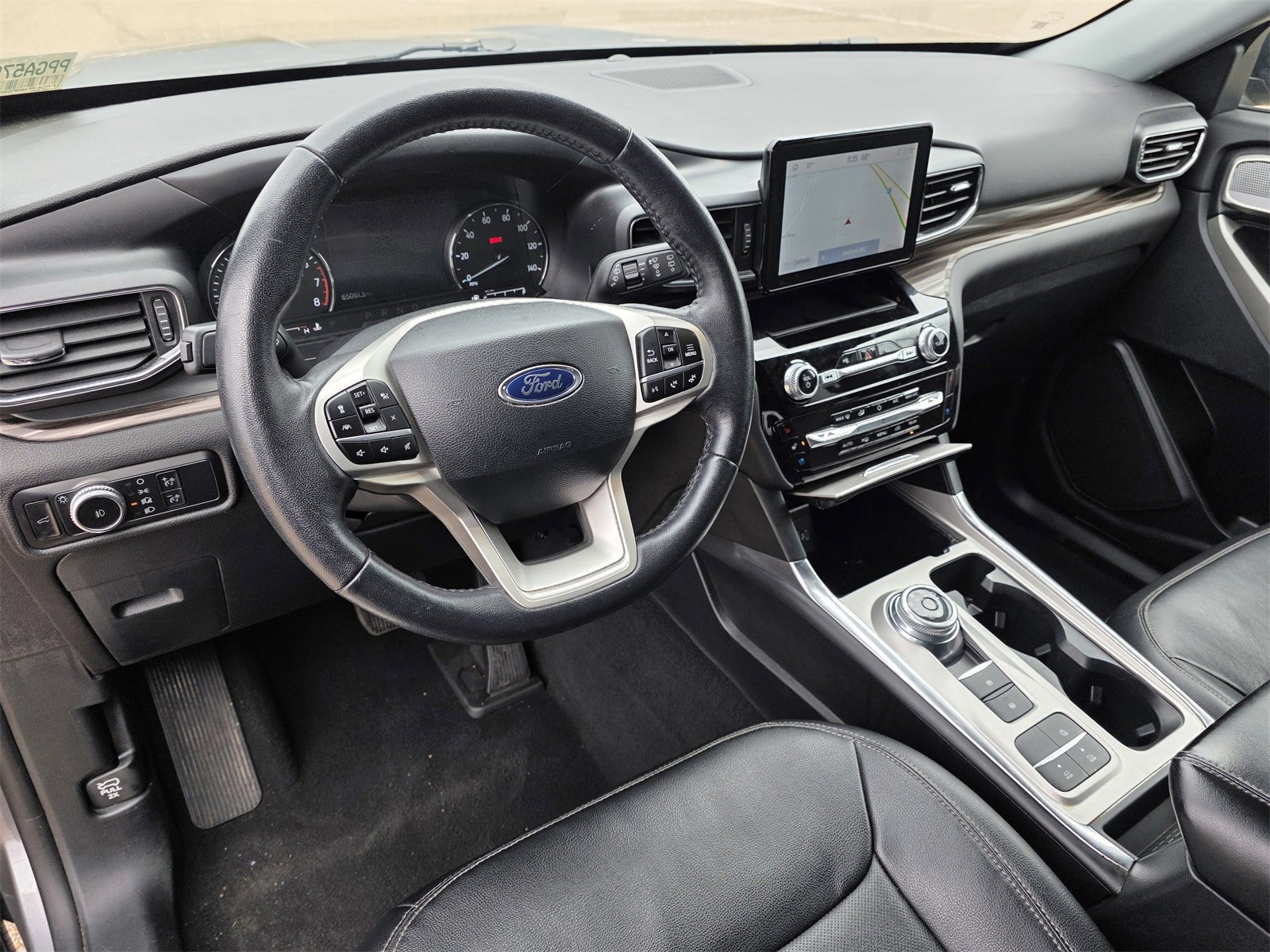 Used 2023 Ford Explorer Limited w/ Equipment Group 301A image 10