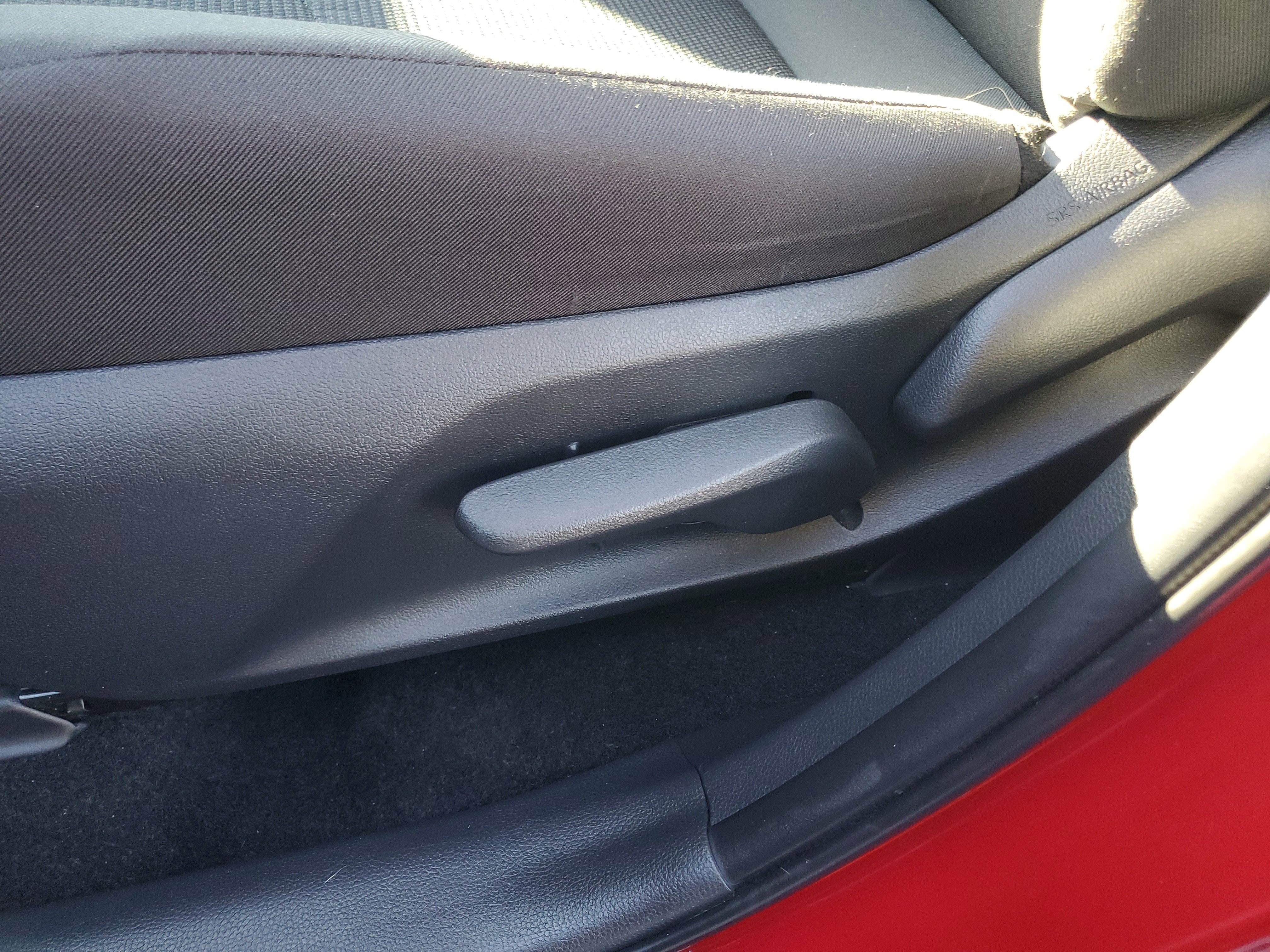 Certified 2025 Toyota RAV4 LE image 19