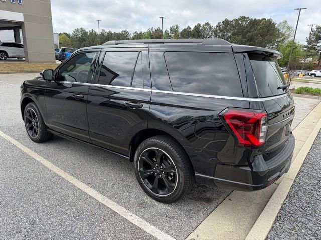 Certified 2024 Ford Expedition Limited image 3