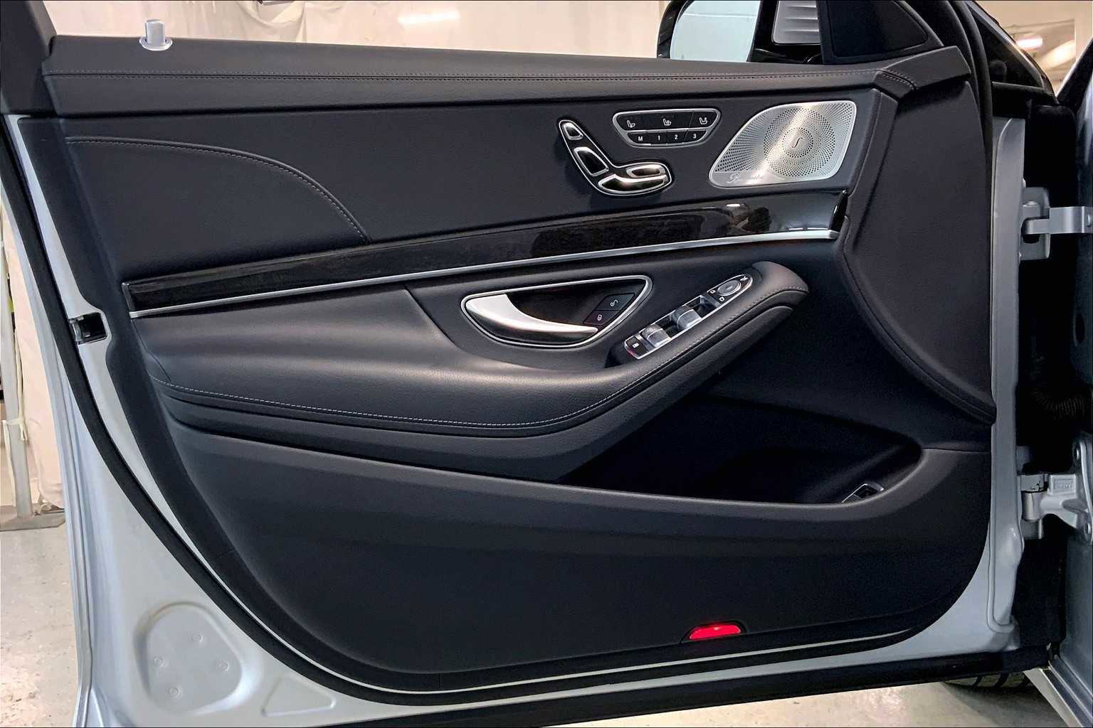Used 2019 Mercedes-Benz S 450 4MATIC Sedan image 21