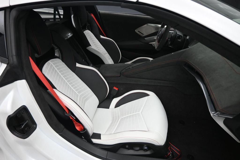 Used 2023 Chevrolet Corvette Stingray Premium Cpe w/ Z51 Performance Package RWD image 28