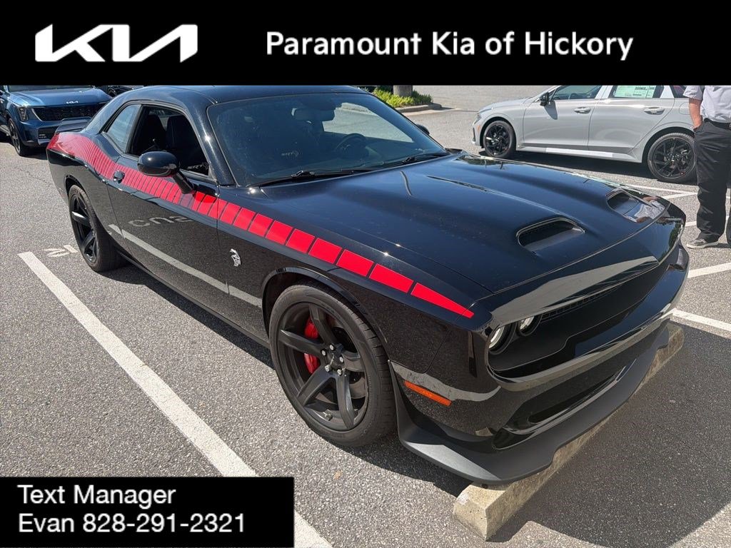 Used 2020 Dodge Challenger SRT Hellcat RWD image 1