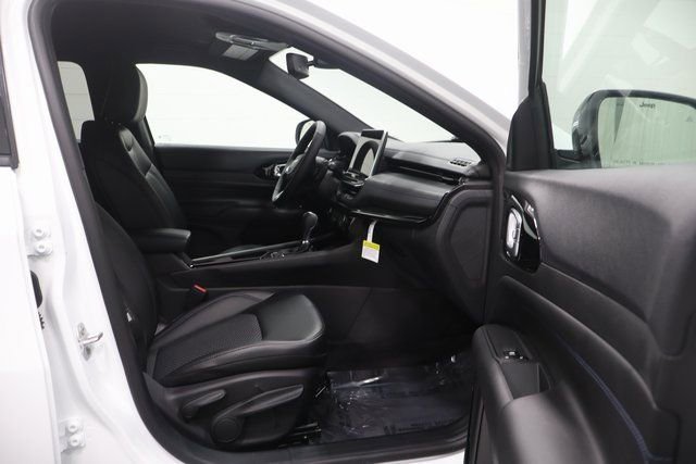 New 2026 Jeep Compass Latitude AWD/4WD image 15