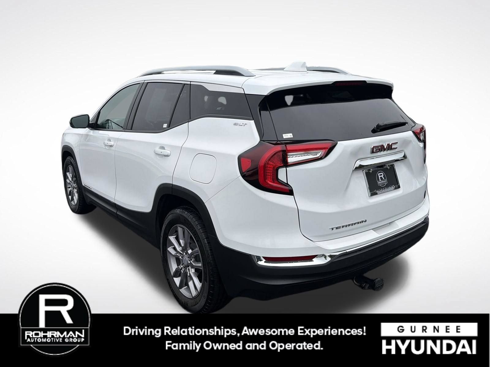 Used 2024 GMC Terrain SLT FWD image 6