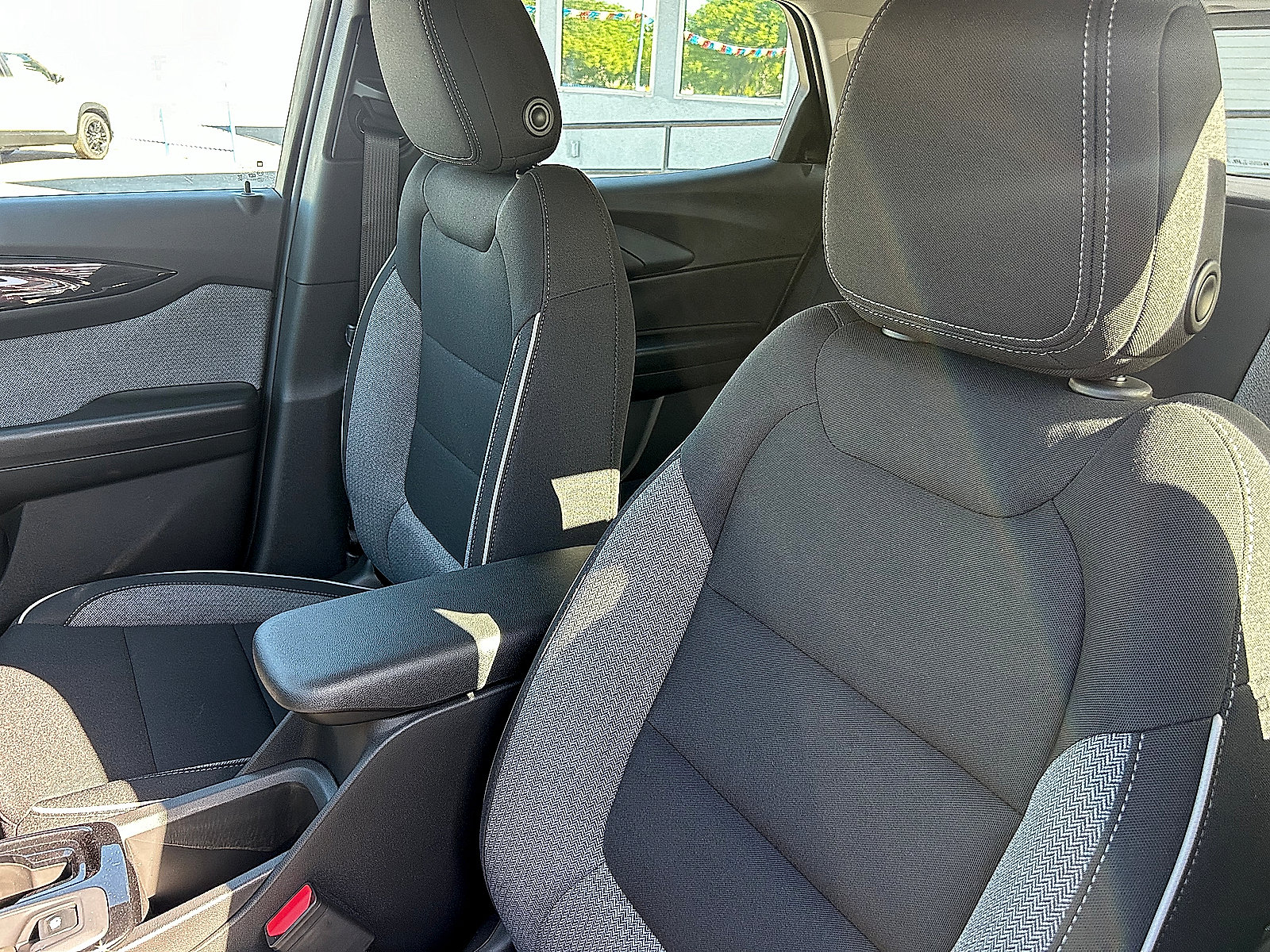 New 2026 Chevrolet TrailBlazer LS w/ LS Confidence Package FWD image 10