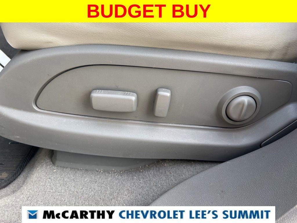 Used 2015 GMC Acadia SLT image 41