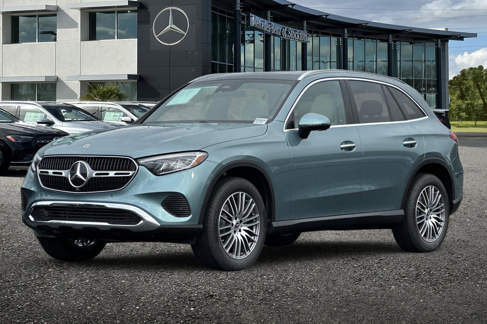 New 2026 Mercedes-Benz GLC 300 4MATIC image 8