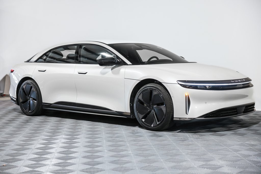 Used 2024 Lucid Air Pure image 4
