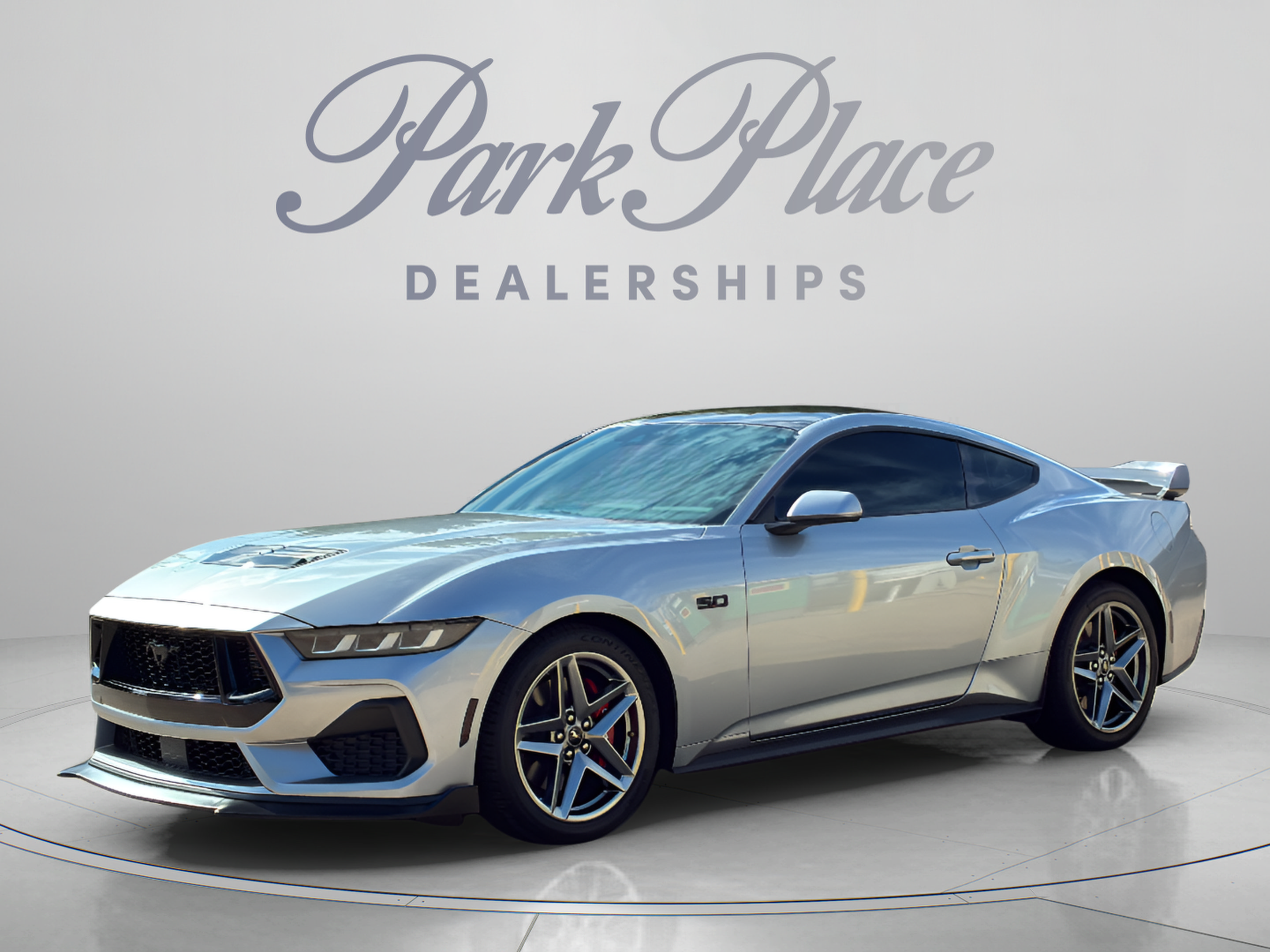 Used 2024 Ford Mustang GT RWD image 1