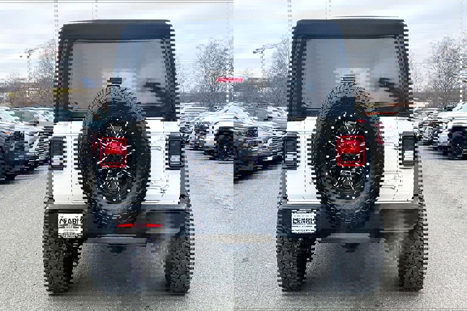 Used 2018 Jeep Wrangler Unlimited Sport S image 4