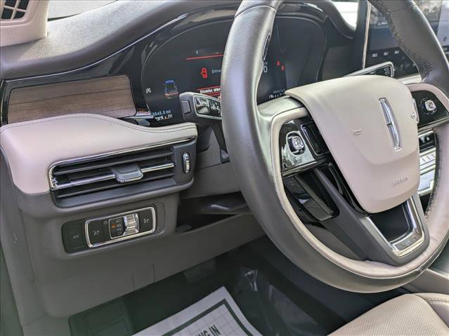 Used 2023 Lincoln Corsair Reserve image 18