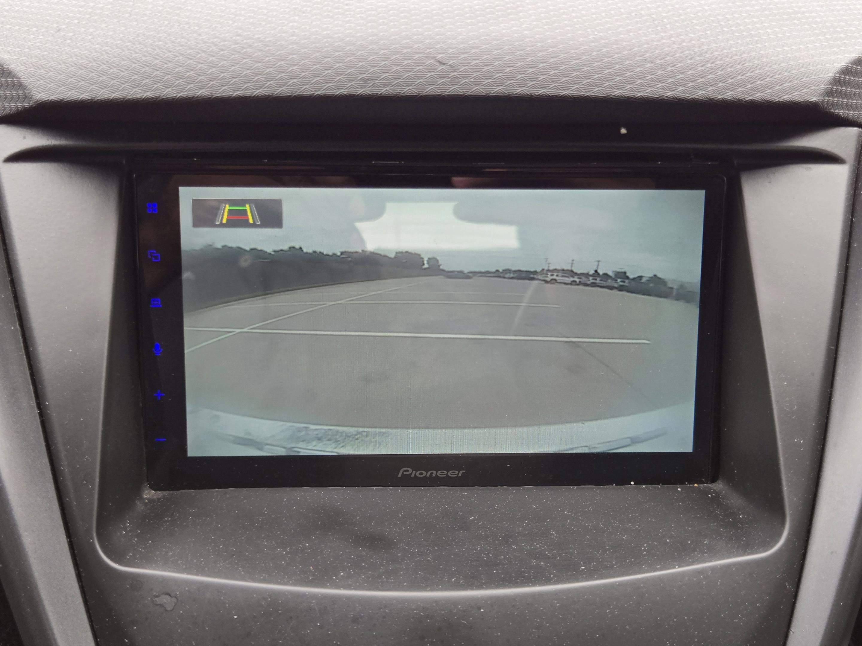 Used 2015 Hyundai Veloster Turbo FWD image 23