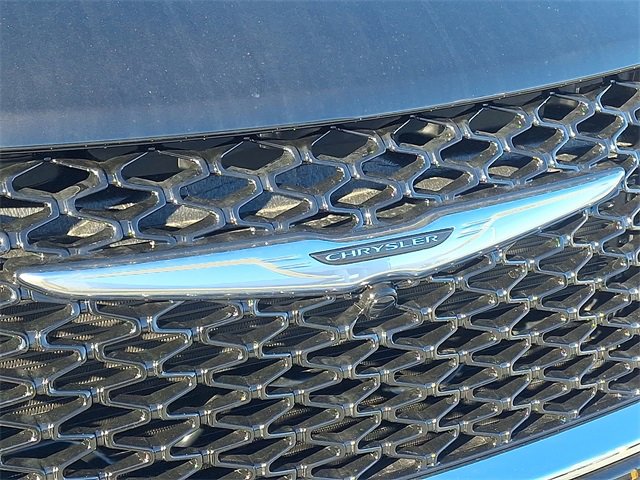 New 2026 Chrysler Pacifica Select image 17