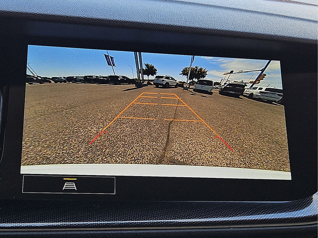 Used 2023 Buick Envision Essence AWD/4WD image 16