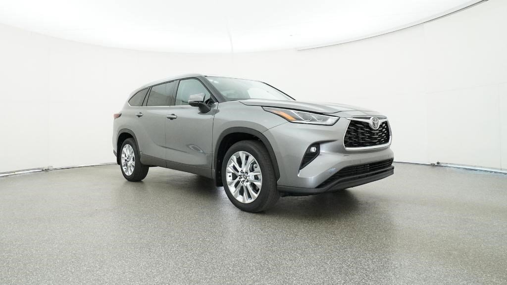New 2025 Toyota Highlander Limited image 30