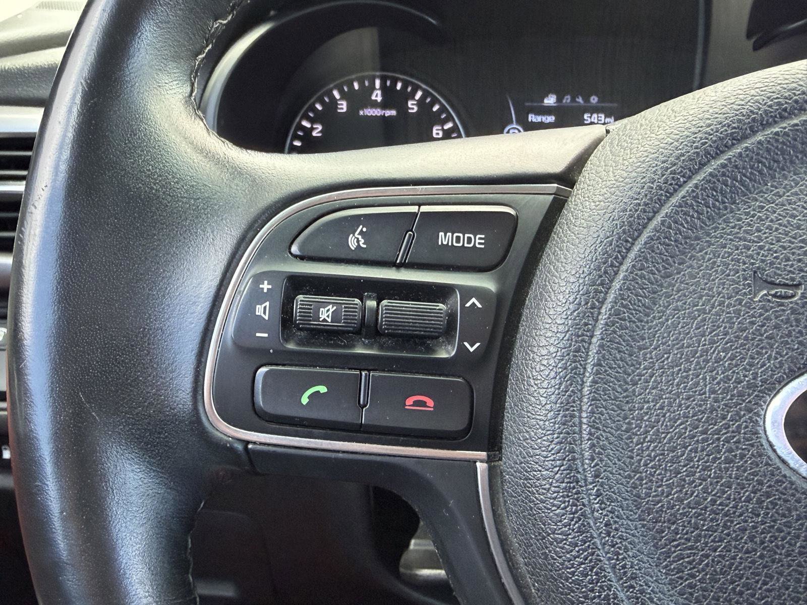 Used 2017 Kia Optima LX w/ Value Package image 33