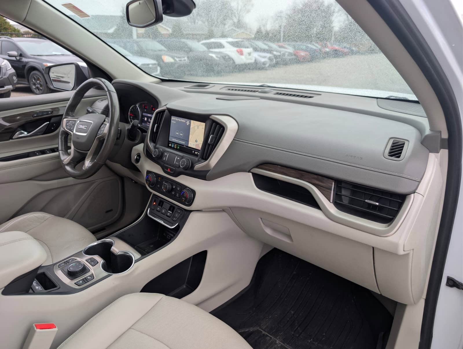 Used 2020 GMC Terrain Denali w/ Denali Premium Package AWD/4WD image 24