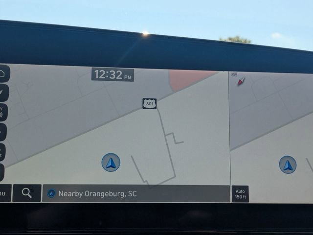 Used 2025 Hyundai Elantra SEL image 23