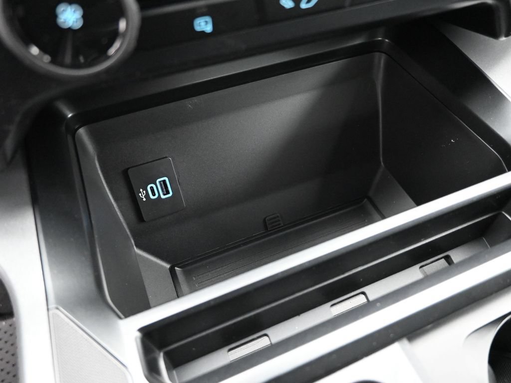 New 2026 Ford F350 XLT RWD image 16