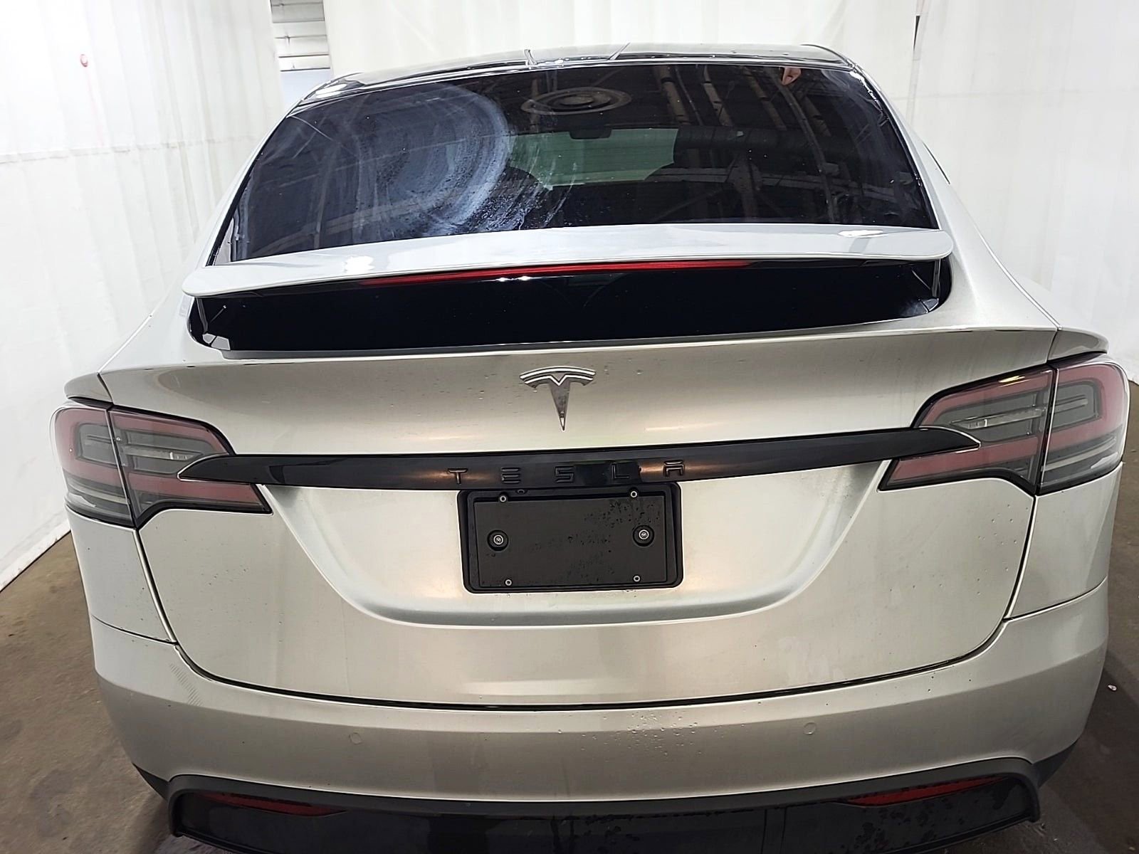 Used 2022 Tesla Model X AWD/4WD image 4