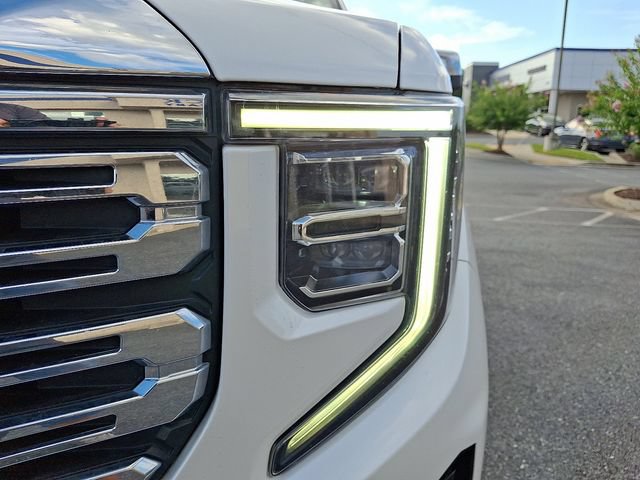 Used 2022 GMC Sierra 1500 Denali AWD/4WD image 9