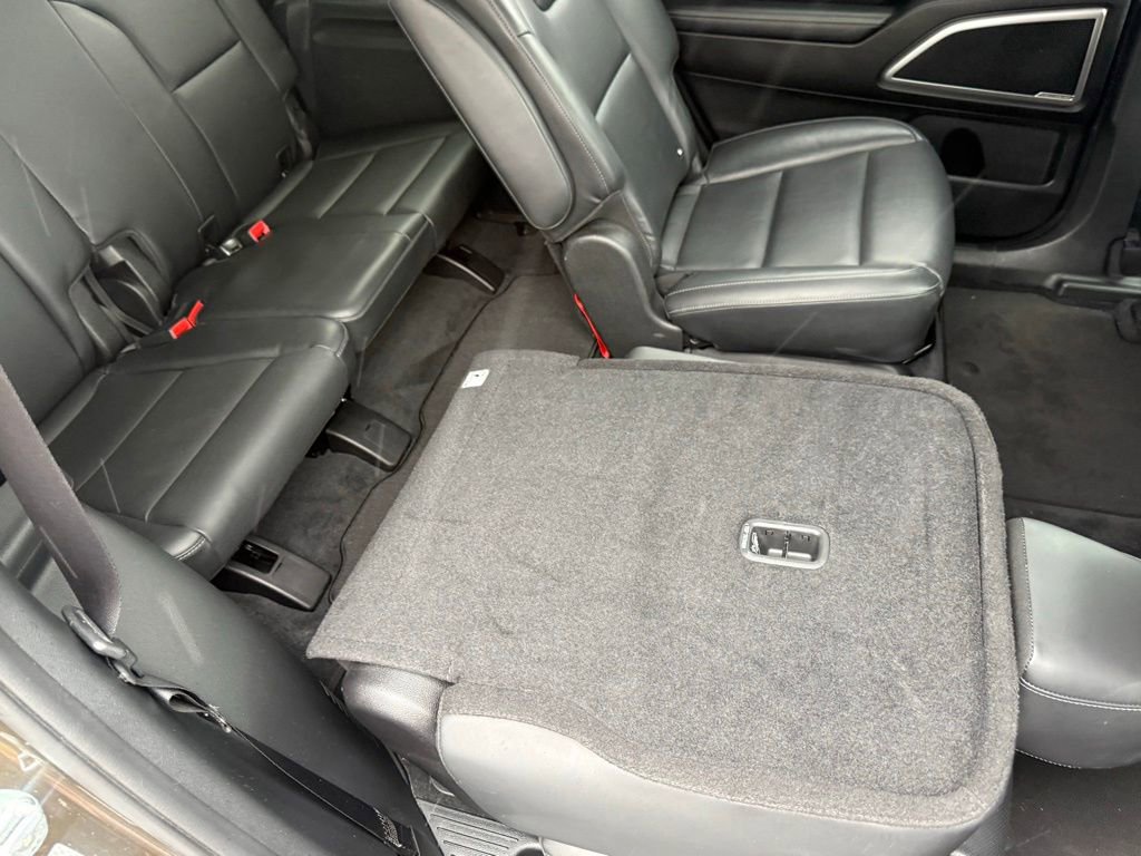 Used 2021 Kia Telluride S image 21